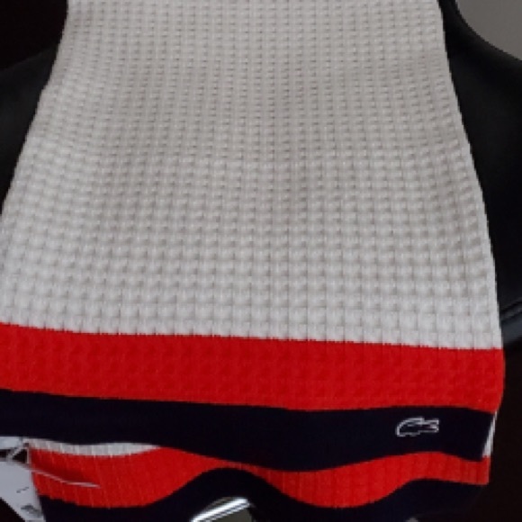 Lacoste scarves new with tags - Picture 4 of 4
